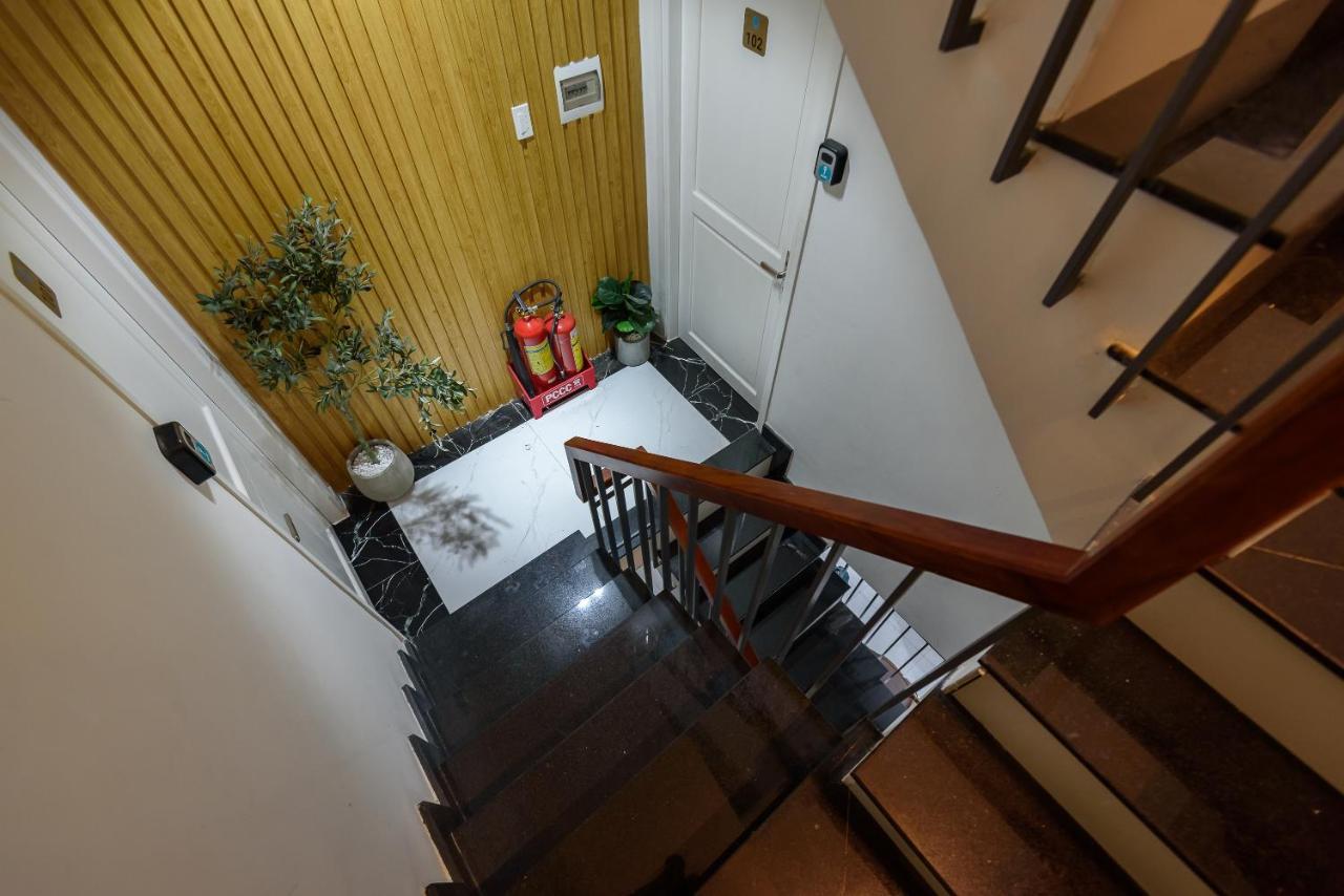 Cozrum Homes - Graceful Corner โฮจิมินห์ซิตี้ ภายนอก รูปภาพ